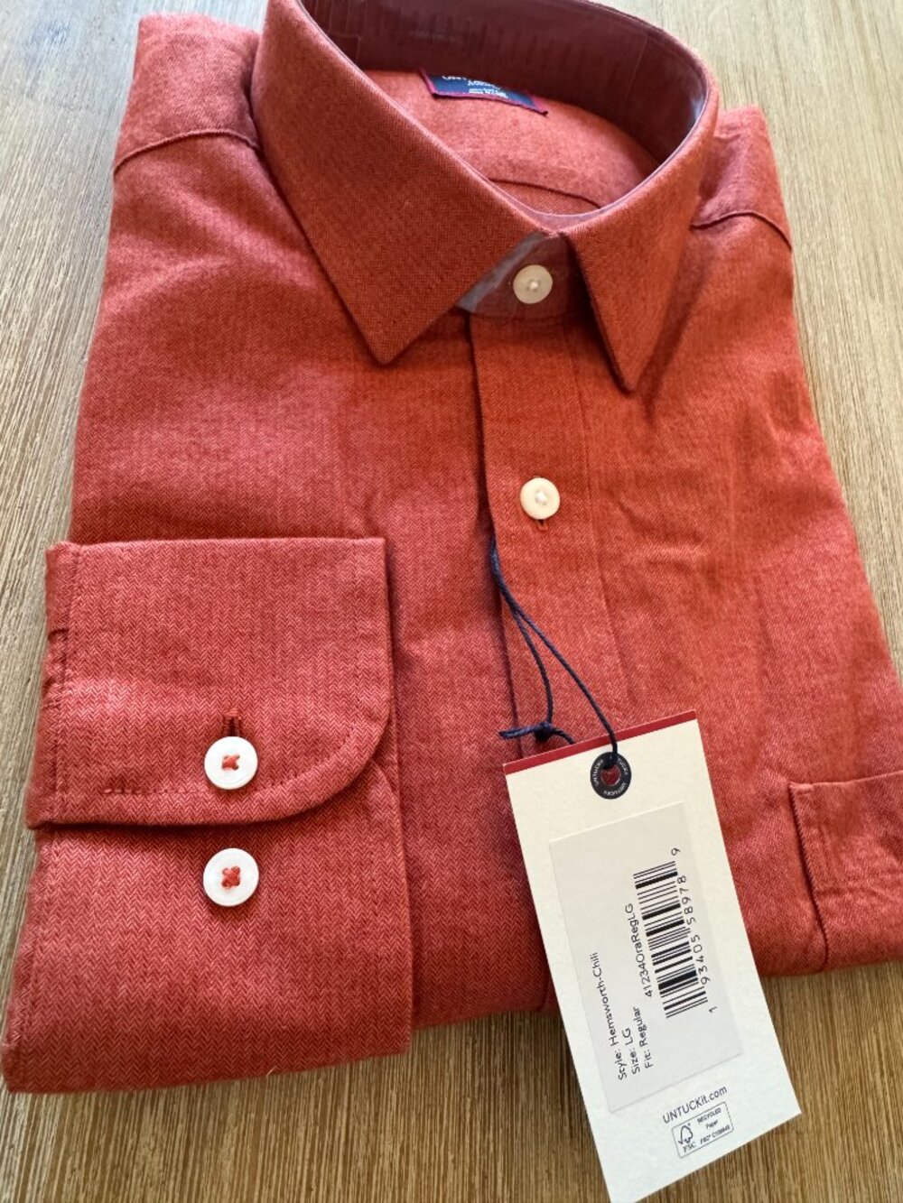 Untuckit Men's Flannel Hemsworth Shirt - Picture 7 of 10